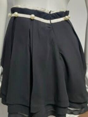 Twelve by Twelve Los Angeles Pearl Waist Chiffon Pleated Layered Mini Skirt EUC